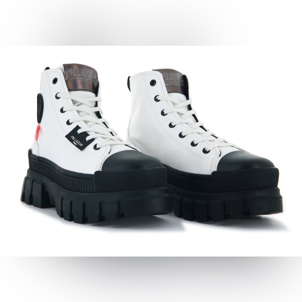 NWT Palladium Revolt Hi TX Star White Platform Boots NWT Size 10 - Picture 2 of 10